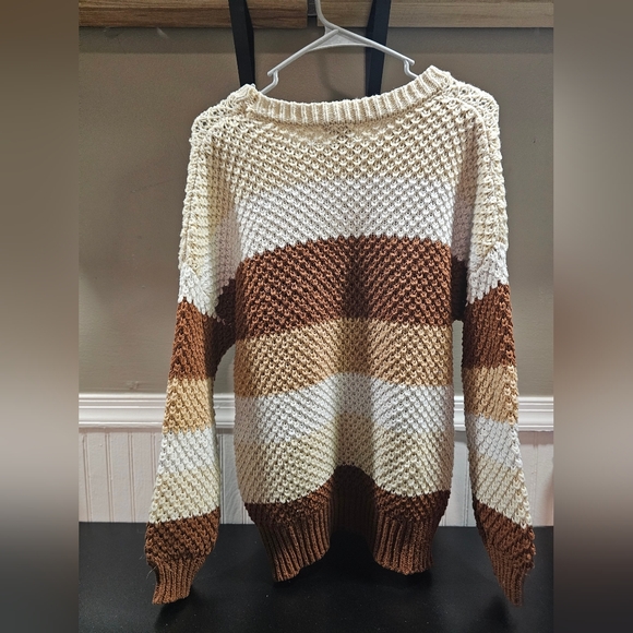 Rue 21 Striped Sweater Medium - Picture 4 of 4